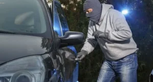 Roban sin forzar una camioneta en Trinidad