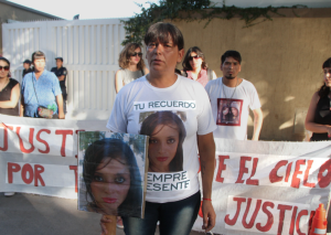 "Quieren volver a abrir una herida que nunca cerró": el dolor de la madre de Talía Recabarren