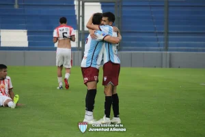 ¡De película! Un gol insólito y una goleada sacudieron el Clausura